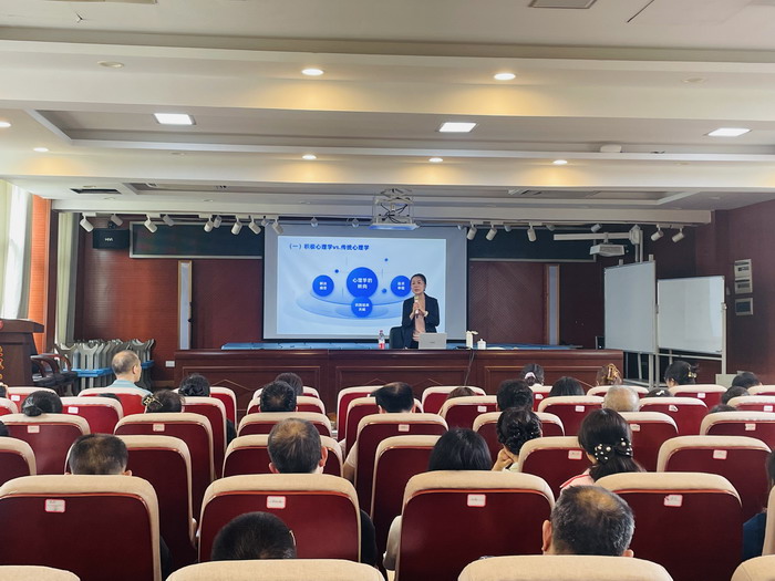 vipy_1713601678653080756.jpg DFEFC410F662DFA114F805E6E99F4C74.jpg