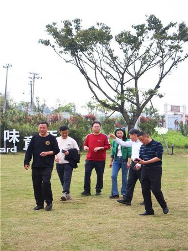 RWwN_1744357766721099696.jpg 793ab0c7827f4024b0a86e1e0315f786_wh426x639.jpg